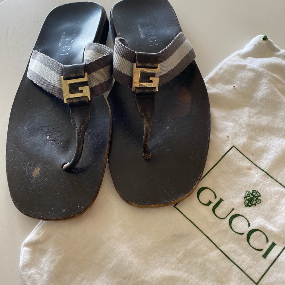 Authentic Gucci web stripe GG brown/ tan sandals . Used size 8 . Made in Italy.